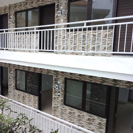A&B Homestay And Kitchen Нуса-Дуа Экстерьер фото